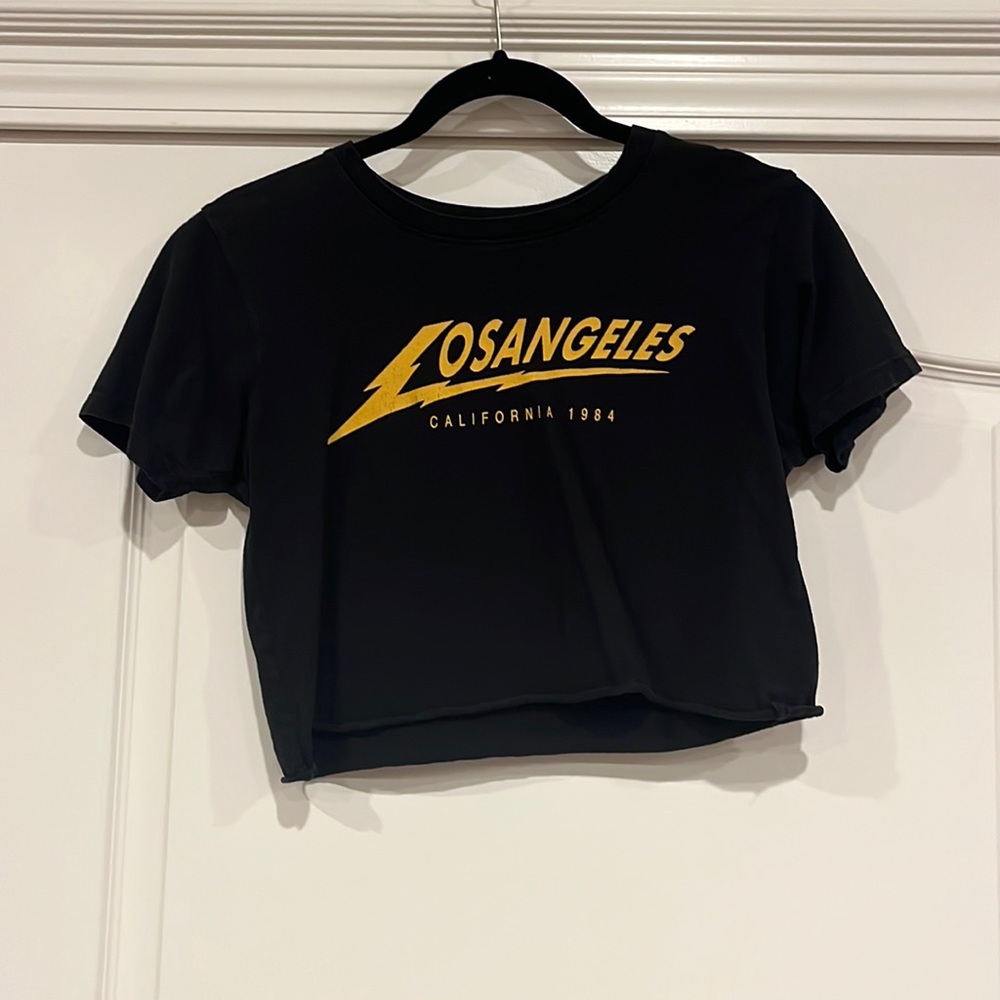 Black Los Angeles cropped tee